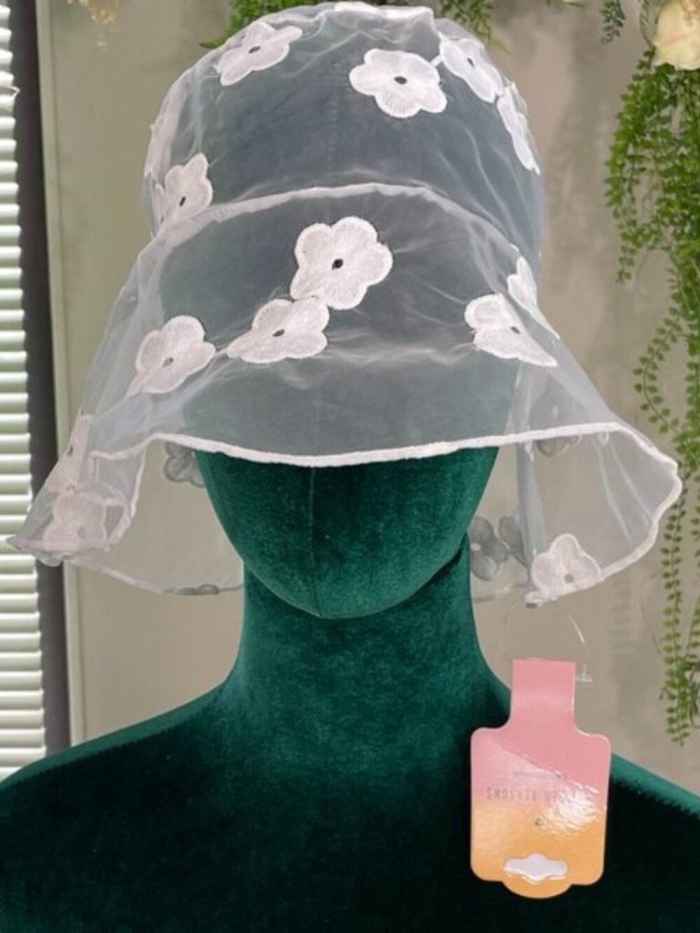 (NWT) 8 Other Reasons | Sheer Bucket Hat in White